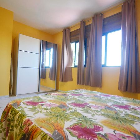 Appartement Tout Confort Sainte-Anne  Bagian luar foto