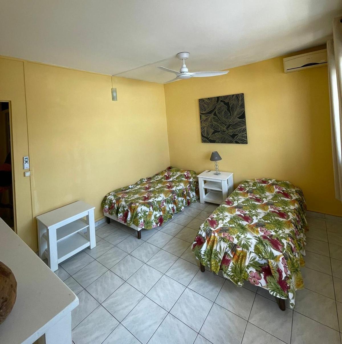 Appartement Tout Confort Sainte-Anne  Bagian luar foto